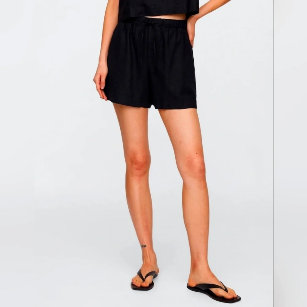 NWOT | Briggs | Women's Linen Blend Pull On Shorts | Size: Medium | Color: Black